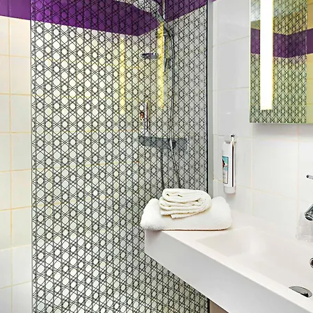 Отель Ibis Styles Stade De La Meinau
