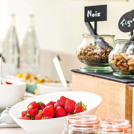 Ibis Styles Stade De La Meinau Hotel 3*