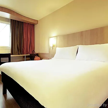 Ibis Styles Stade De La Meinau Hotel 3*