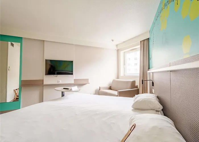 Hotel Ibis Styles Stade De La Meinau 3*